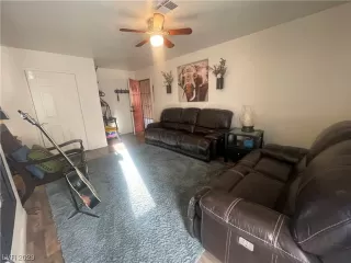 Photo #6: 2501457 Listing 