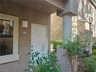 Photo #2: 2501558 Listing 