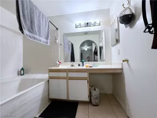 Photo #3: 2501585 Listing 