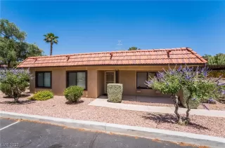 Photo #1: 2501644 Listing 