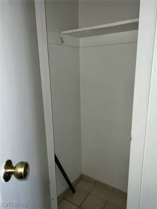 Photo #3: 2501668 Listing 