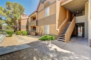 Photo #1: 2501688 Listing 