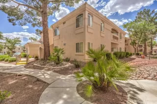 Photo #1: 2501707 Listing