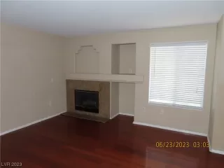 Photo #4: 2501750 Listing 