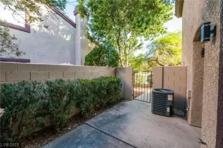 Photo #3: 2501779 Listing 