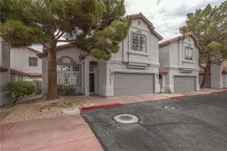 Photo #4: 2501785 Listing 