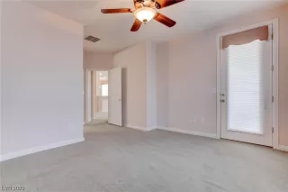 Photo #2: 2501818 Listing 