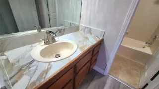Photo #3: 2501901 Listing 
