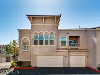 Photo #1: 2501906 Listing 