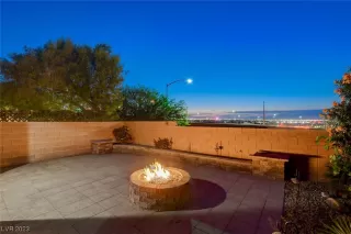 Photo #5: 2501918 Listing 