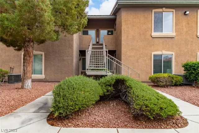 MLS: 2501958 Condo For Sale