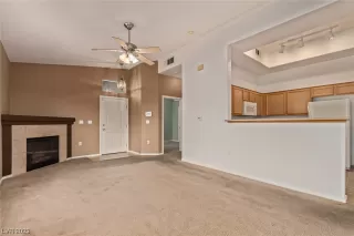 Photo #1: 2501958 Listing