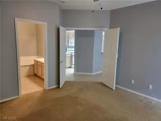 Photo #6: 2501991 Listing 