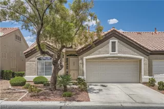 Photo #1: 2502082 Listing