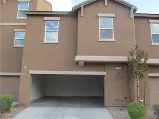 Photo #1: 2502115 Listing 