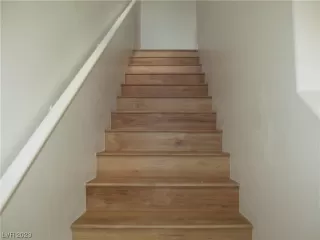 Photo #3: 2502115 Listing 