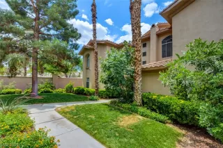 Photo #4: 2502135 Listing