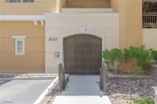 Photo #4: 2502136 Listing 