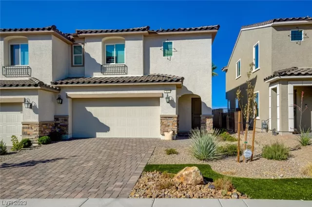 MLS: 2502154 Condo For Sale
