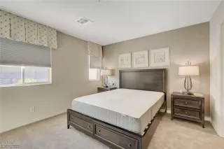 Photo #5: 2502154 Listing 