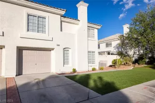 Photo #1: 2502197 Listing