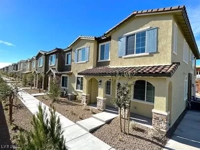 MLS: 2502211 Condo For Sale
