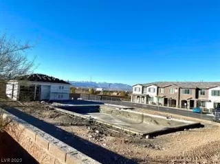 Photo #4: 2502211 Listing 