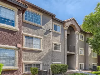 Photo #6: 2502219 Listing 