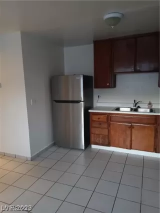 Photo #4: 2502234 Listing 