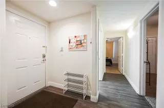 Photo #4: 2502249 Listing