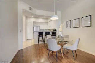 Photo #1: 2502260 Listing