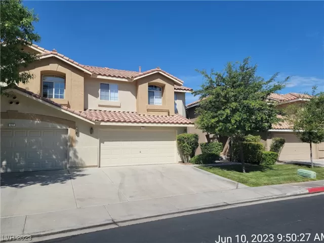 MLS: 2502276 Condo For Sale