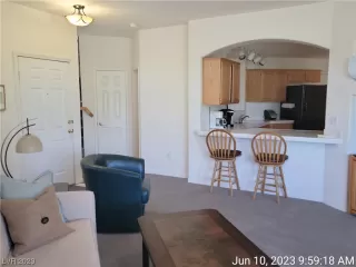 Photo #4: 2502276 Listing 