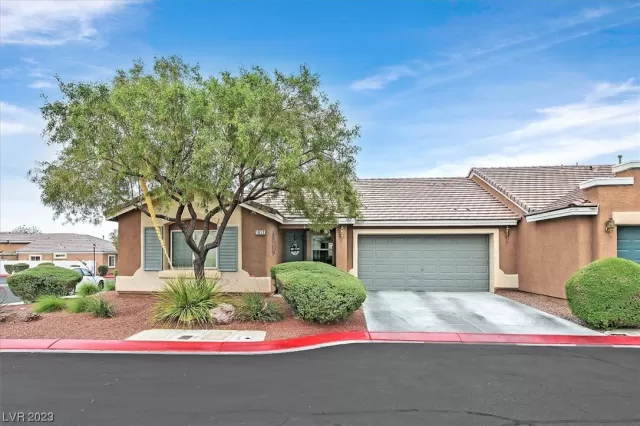 MLS: 2502345 Condo For Sale