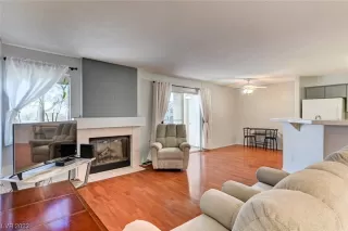 Photo #6: 2502360 Listing 