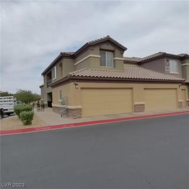 MLS: 2502387 Condo For Sale