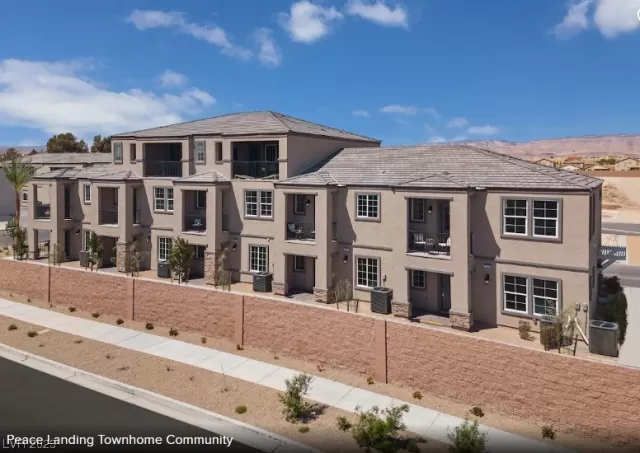 MLS: 2502391 Condo For Sale