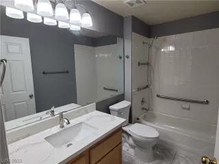 Photo #5: 2502393 Listing 