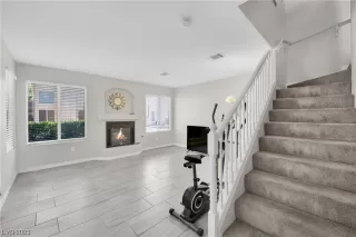 Photo #1: 2502450 Listing