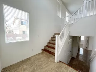 Photo #2: 2502465 Listing 