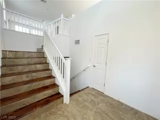 Photo #3: 2502465 Listing 