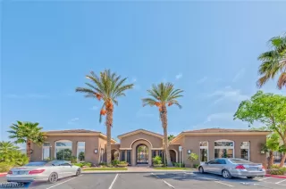 Photo #5: 2502466 Listing