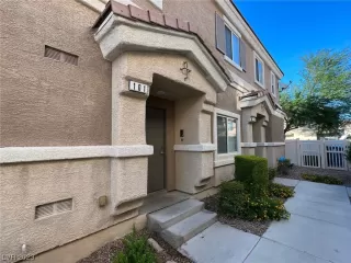 Photo #1: 2502470 Listing 