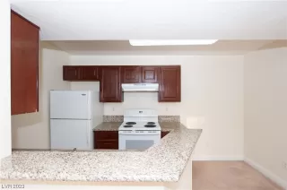 Photo #6: 2502499 Listing 
