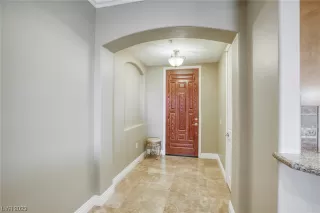 Photo #5: 2502500 Listing