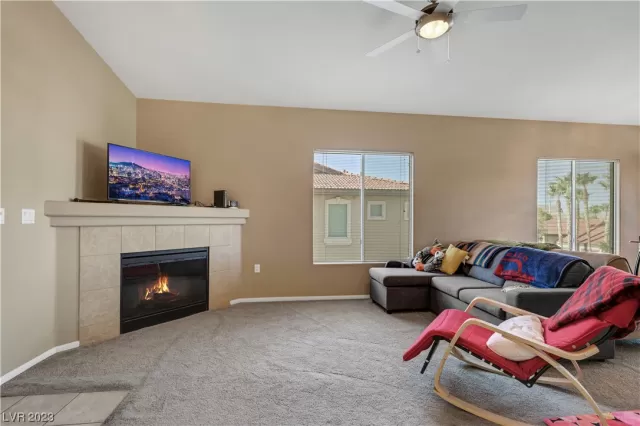 MLS: 2502514 Condo For Sale