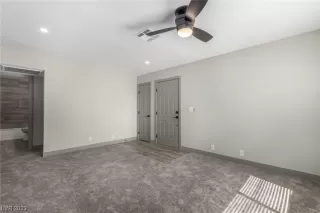 Photo #6: 2502539 Listing