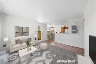 Photo #4: 2502548 Listing