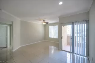 Photo #3: 2502572 Listing