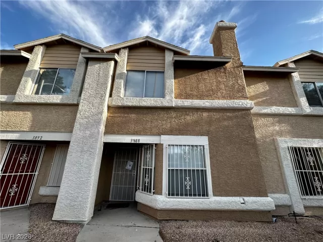 MLS: 2502576 Condo For Sale